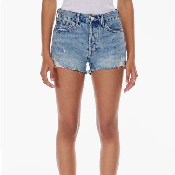 Aritzia ex-boyfriend jean shorts - Picture 1 of 4